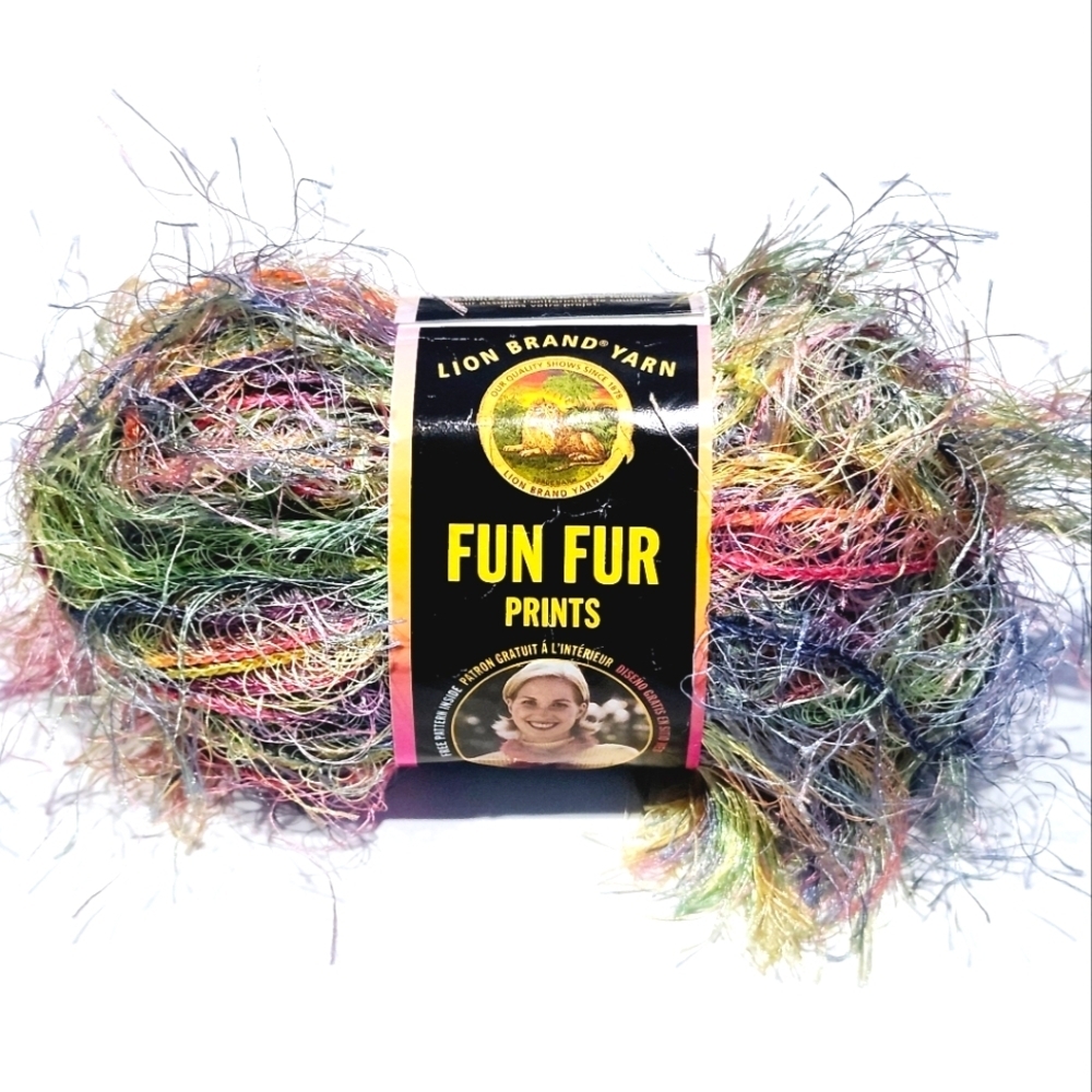 Lion BRAND Yarn Fun Fur Prints Confetti Eyelash 1.5 Oz 40g 5 Bulky 57 Yards